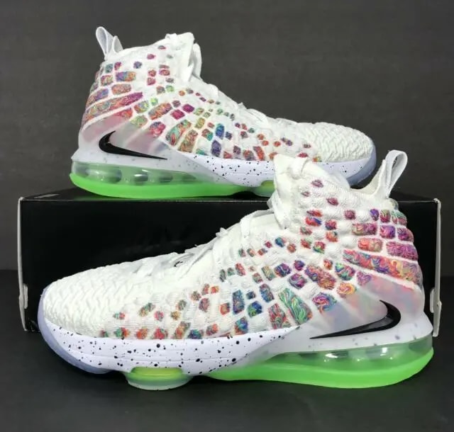 Giày Nike LeBron 17 GS 'Air Command Force' BQ5594-100 — ảnh 4