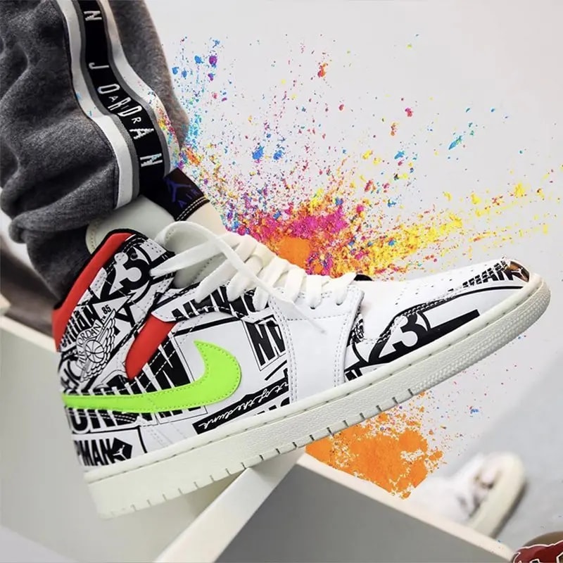 Giày Nike Air Jordan 1 Mid GS 'All Over Logos' 554725-143 — ảnh 2
