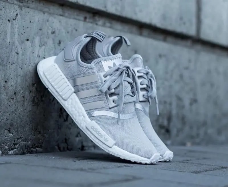 Giày Adidas Wmns NMD R1 'Matte Silver' S76004 — ảnh 2