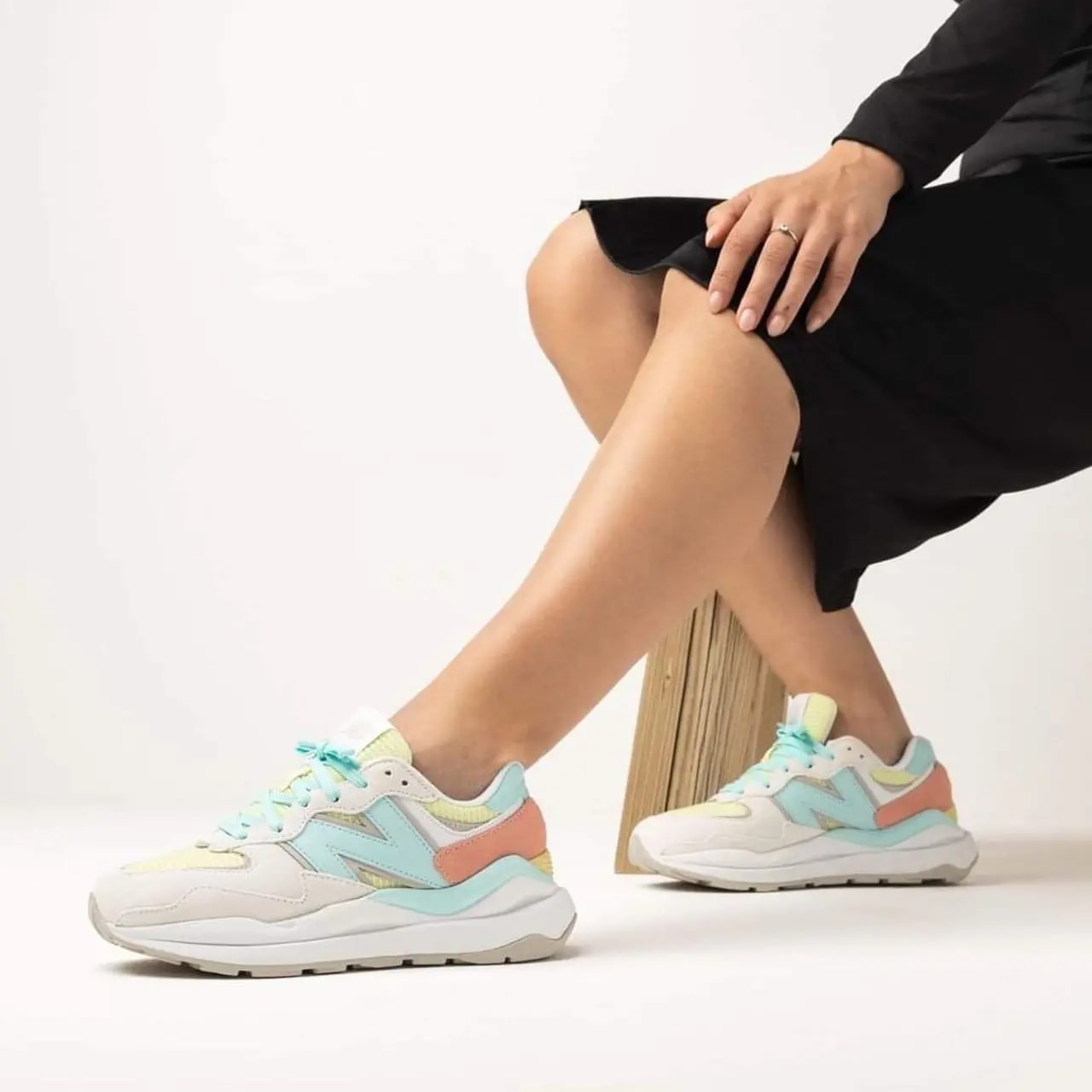 Giày New Balance Wmns 5740 'White Pink' W5740SB — ảnh 2