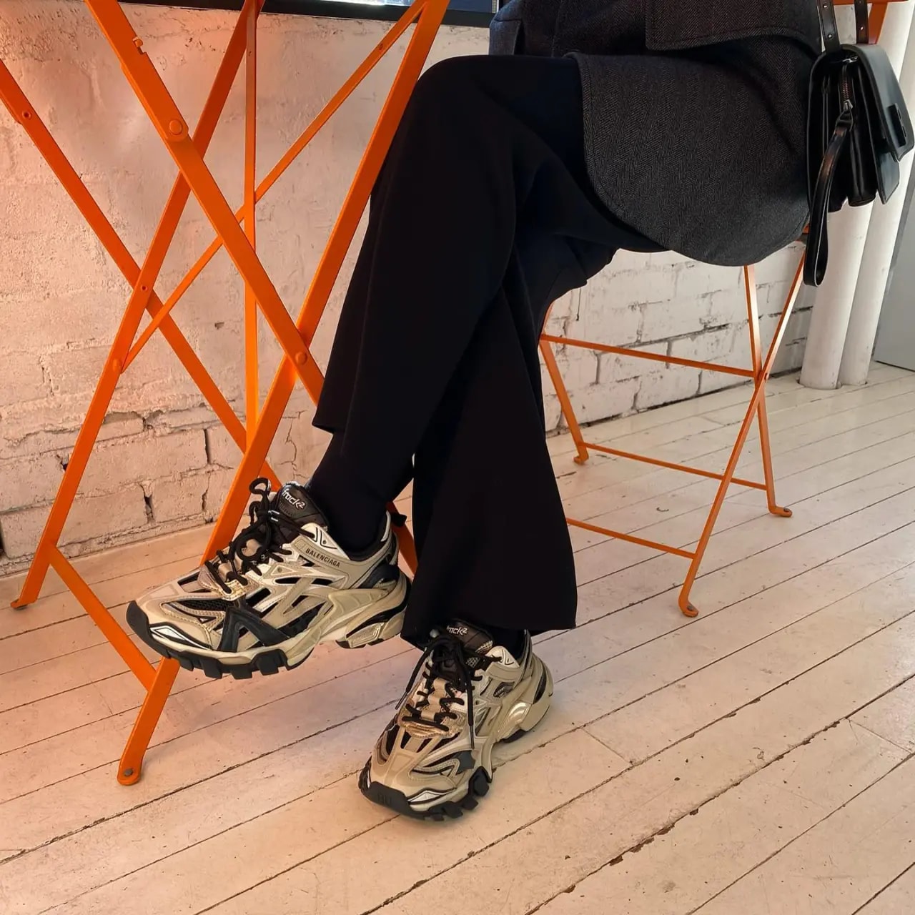 Giày Balenciaga Track.2 Sneaker 'Beige Black' 568614-W2GN3-8071 — ảnh 3