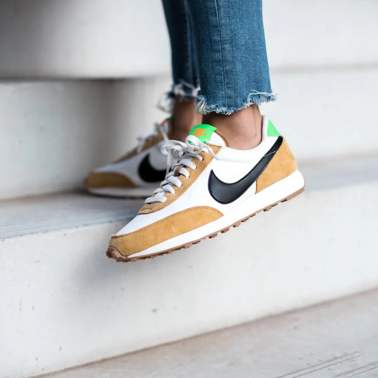 Giày Nike Wmns Daybreak 'Wheat' CK2351-700 — ảnh 3