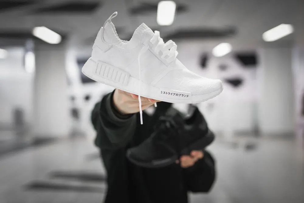 Giày Adidas NMD_R1 Primeknit 'Japan Triple White' BZ0221 — ảnh 5