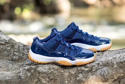 Giày Nike Air Jordan 11 GS Retro Low 'Navy Gum' 528896-405 — ảnh 4