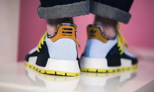 Giày Adidas NMD Hu Pharrell Inspiration Pack Clear Sky EE7581 — ảnh 3