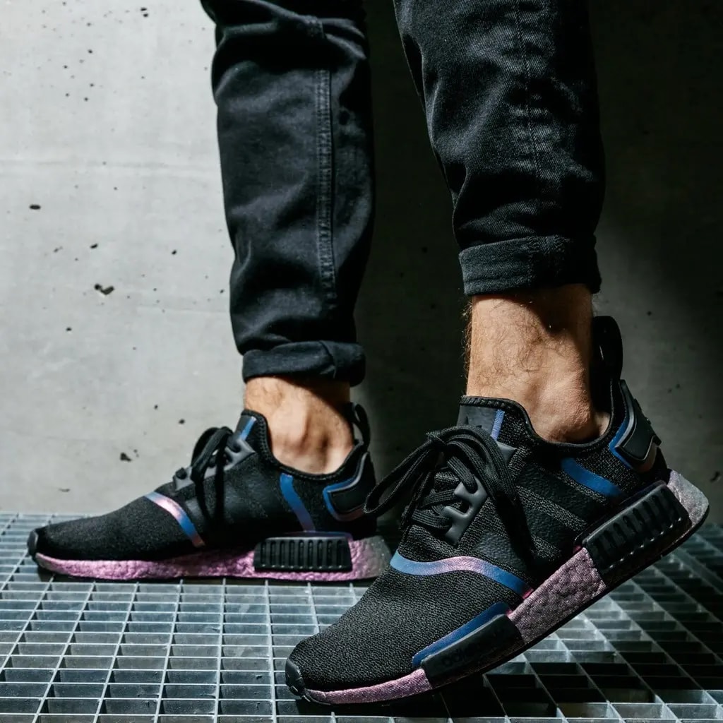 Giày Adidas NMD_R1 'Eggplant' FV8732 — ảnh 3