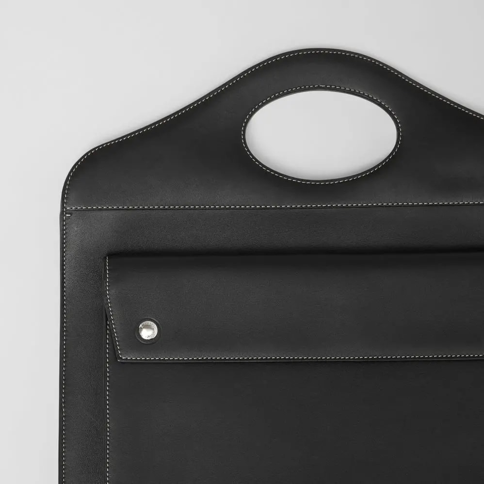 Túi Burberry Medium Topstitched Leather Pocket Bag 'Black' — ảnh 2