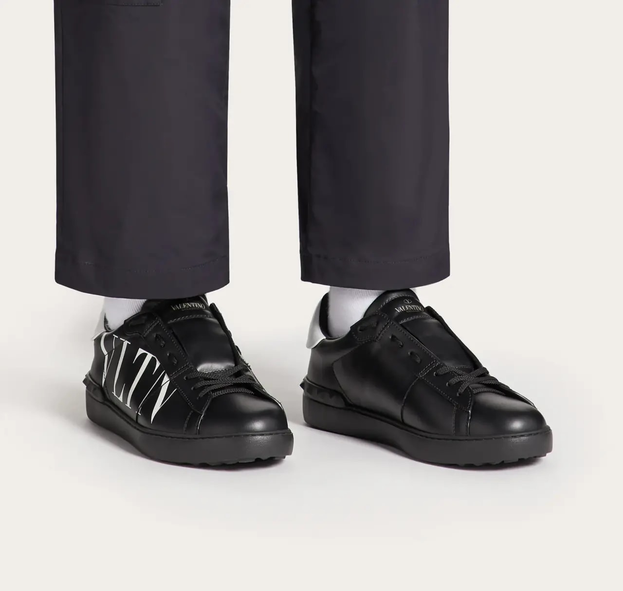 Giày Valentino Open Sneaker With VLTN Print WY2S0830XZU0NI — ảnh 4