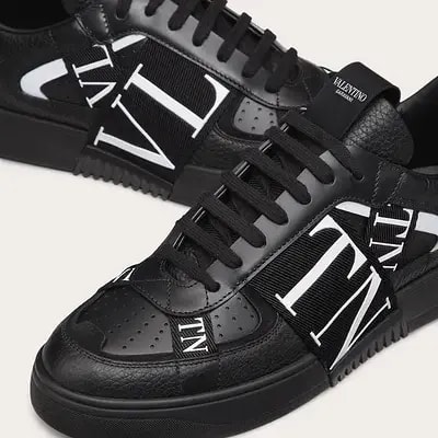 Giày Valentino Low-Top Calfskin VL7N All Black WY2S0C58-WRQ-0NO — ảnh 5