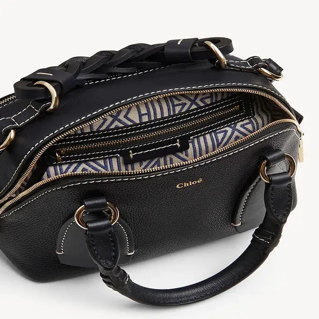 Túi Chloe Small Bag Daria in Grained &amp; Shiny Calfskin CHC20US361C624D4 — ảnh 5