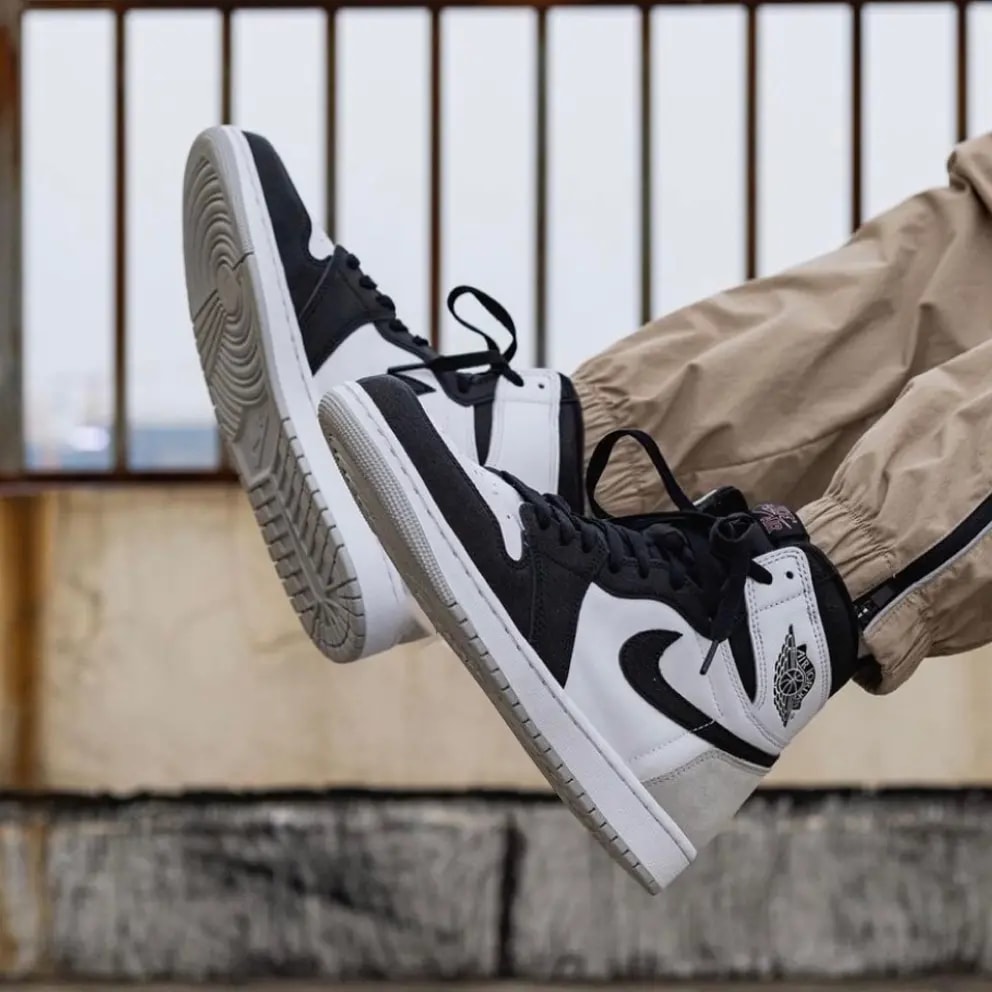 Giày Nike Air Jordan 1 High OG GS 'Stage Haze' 575441-108 — ảnh 4