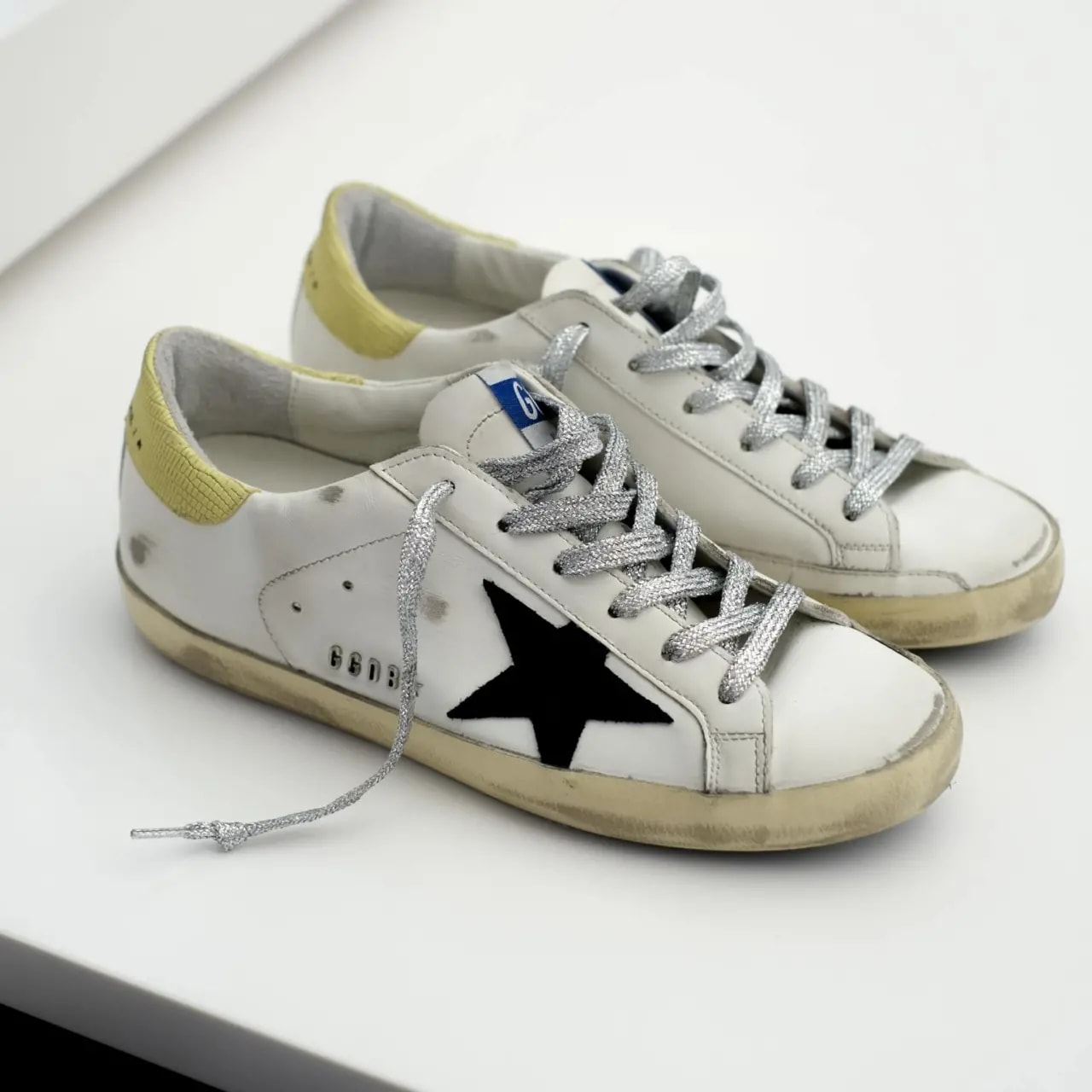 Giày Golden Goose Supper-Star 'White Black' GWF00101 F003192 11171 — ảnh 2