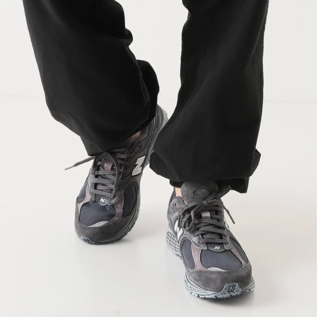 Giày New Balance 2002R Gore Tex 'Magnet Grey' M2002RXA — ảnh 4