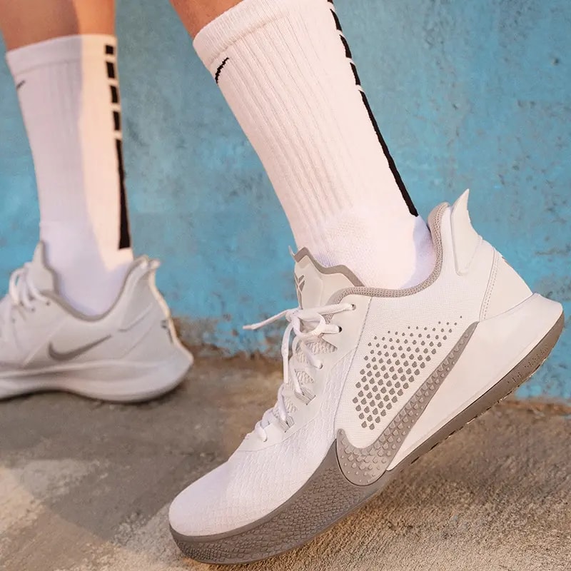 Giày Nike Kobe Mamba Fury EP 'White Wolf Grey' CK2088-100 — ảnh 2