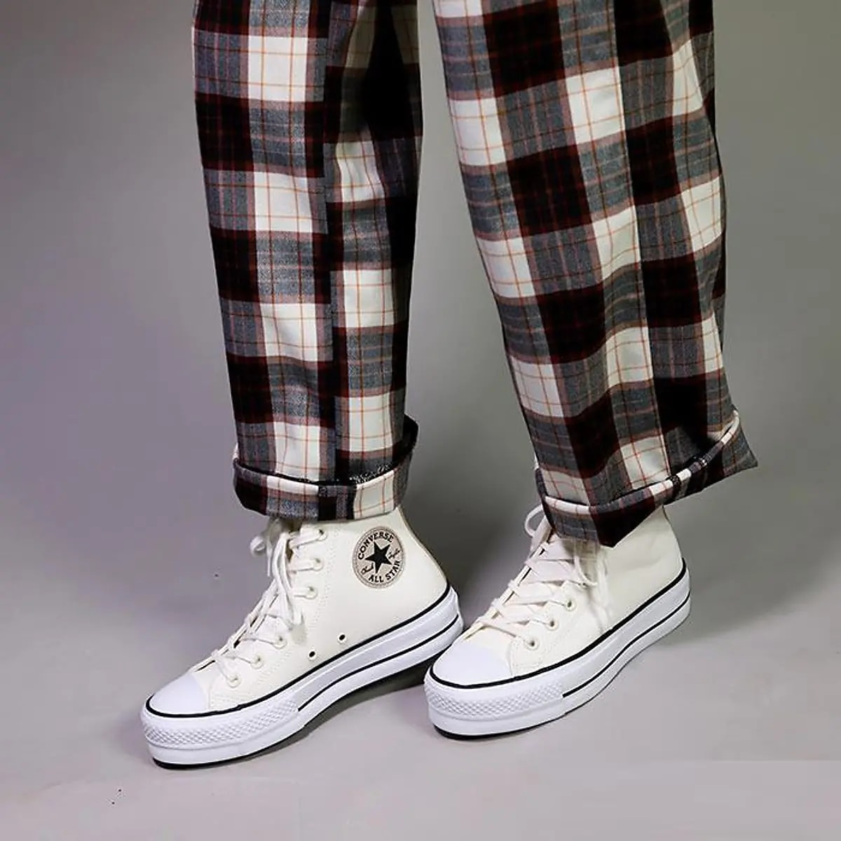 Giày Converse Chuck Taylor All Star 'Anodized Metals Egret' 570452C — ảnh 2