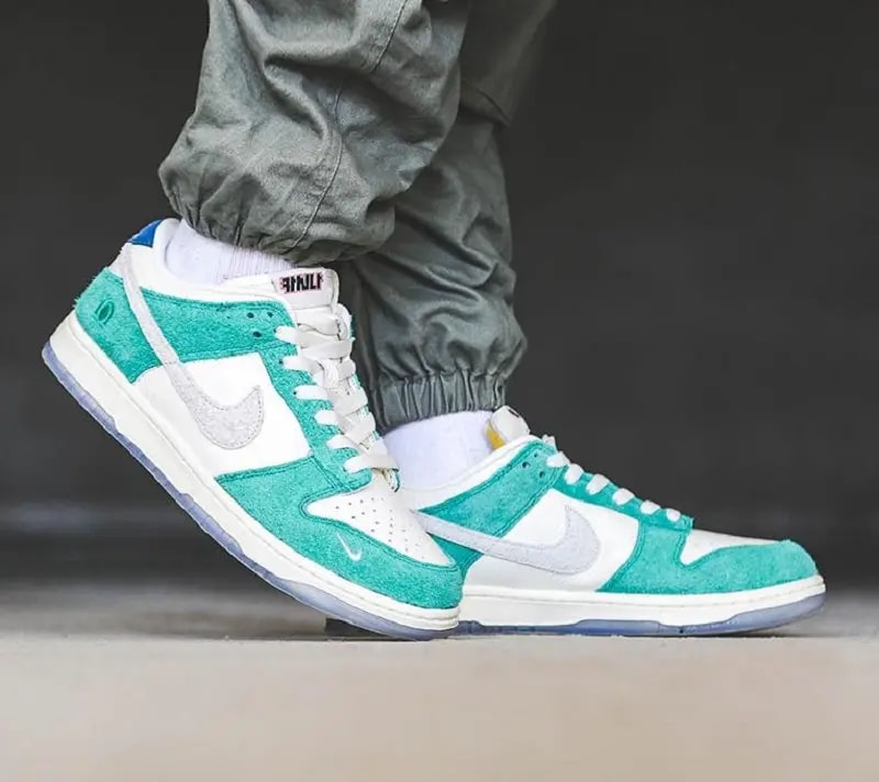 Giày Nike Kasina x Dunk Low 'Road Sign' CZ6501-101 — ảnh 4