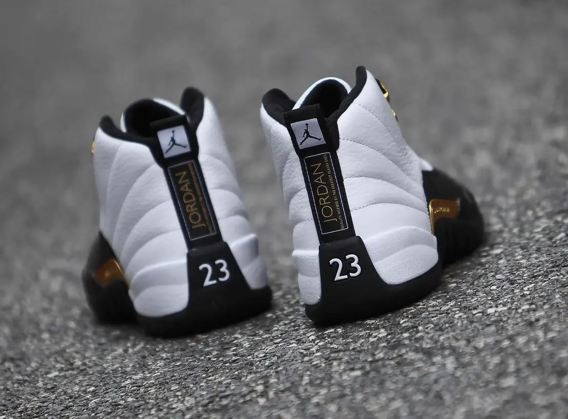Giày Nike Air Jordan 12 Retro 'Royalty' CT8013-170 — ảnh 5
