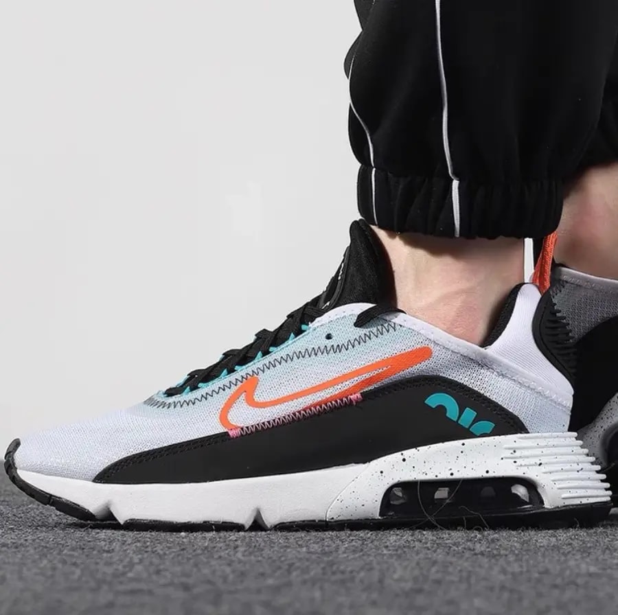 Giày Nike Air Max 2090 'White Turf Orange Speckled' CZ1708-100 — ảnh 4