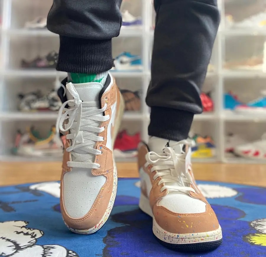 Giày Nike Air Jordan 1 Mid SE GS 'Brushstroke Paint Splatter' DA8006-100 — ảnh 4