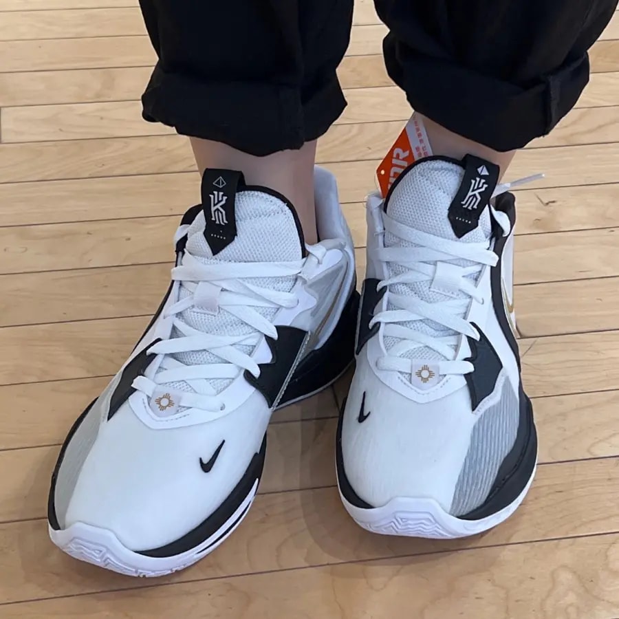 Giày Nike Kyrie Low 5 EP 'White Black Metallic Gold' DJ6014-101 — ảnh 3