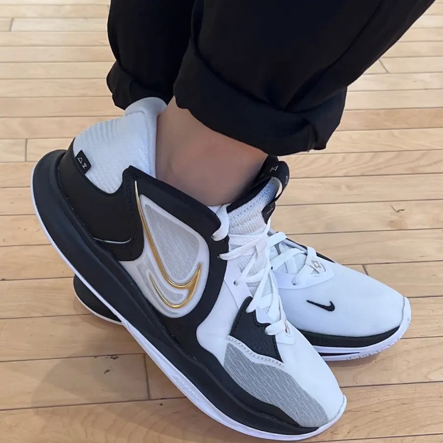 Giày Nike Kyrie Low 5 EP 'White Black Metallic Gold' DJ6014-101 — ảnh 4