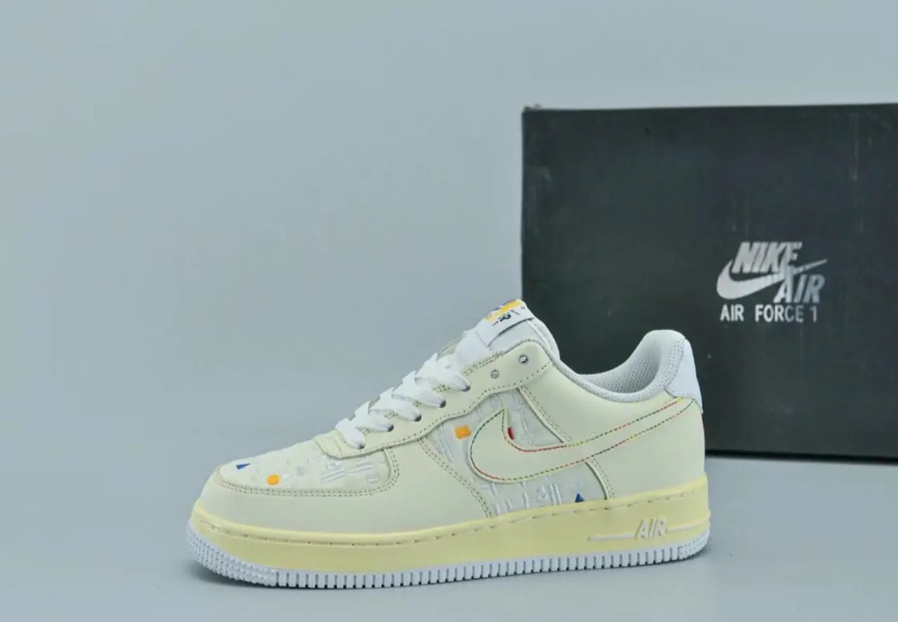 Giày Nike Air Force 1 Low '07 LV8 Hangul Day Cream DO2701-715 — ảnh 5