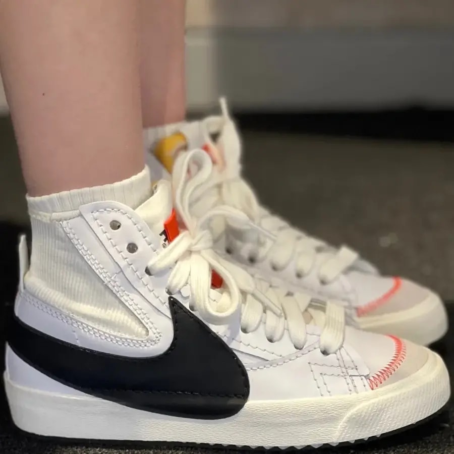 Giày Nike Wmns Blazer Mid '77 Jumbo 'White Black' DQ1471-100 — ảnh 2