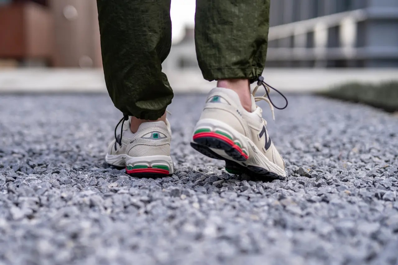 Giày New Balance 860v2 'Beige Green Red' ML860XG — ảnh 3