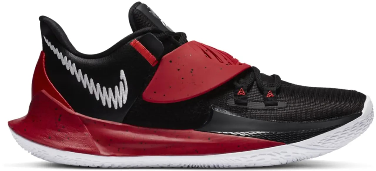 Giày Kyrie Low 3 Team 'Black University Red' CW6228-001 — kich-thuoc: 43