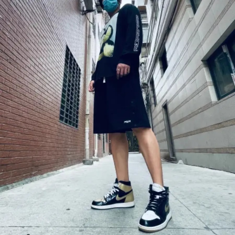 Giày Nike Air Jordan 1 Retro High 'Gold Top 3' 861428-001 — ảnh 3