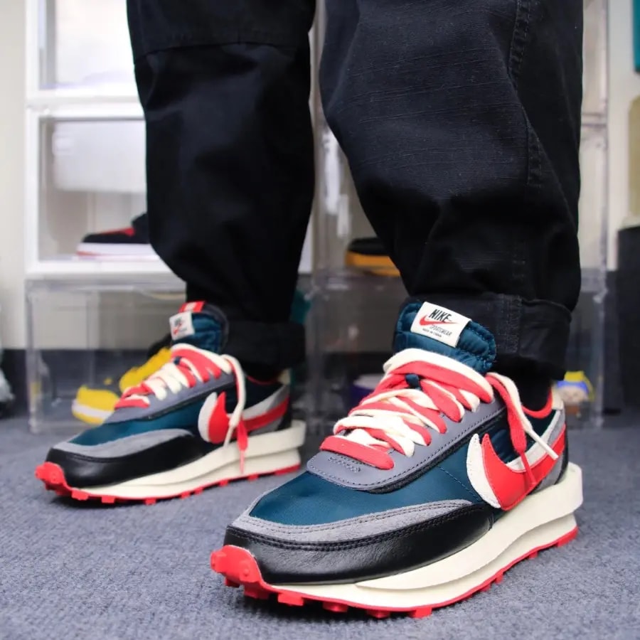 Giày Nike Sacai x Undercover x LDWaffle 'Midnight Spruce University Red' DJ4877-300 — ảnh 5