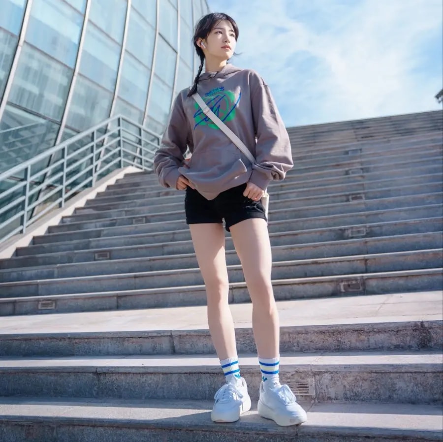 Giày Adidas Wmns Her Court 'Triple White' GY3579 — ảnh 4