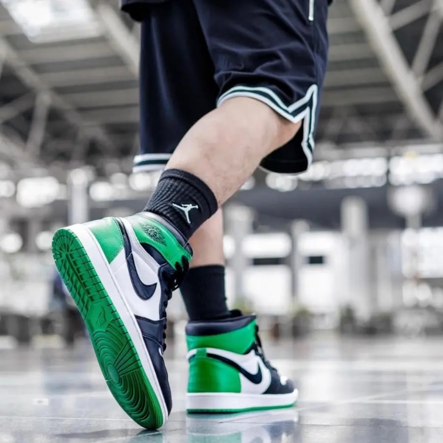 Giày Nike Air Jordan 1 Retro High OG GS 'Lucky Green' FD1437-031 — — ảnh 2