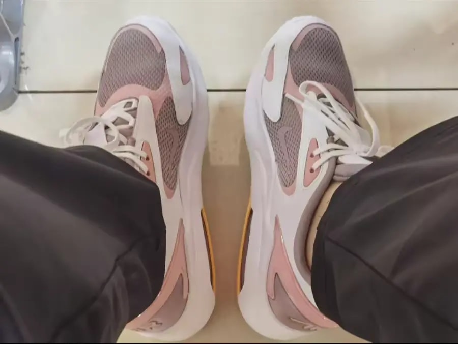 Giày Nike Air Max Bolt White Pink CW1626-200 — ảnh 2