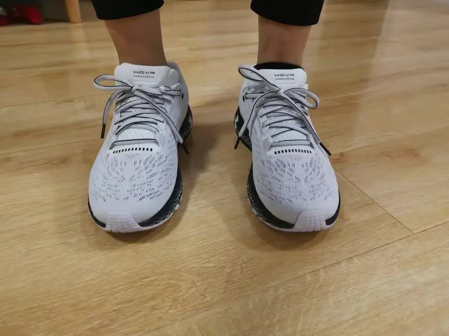 Giày Under Armour HOVR Machina 'White Black' 3021939-103 — ảnh 3