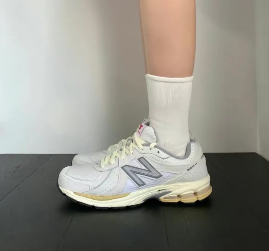 Giày New Balance x Thisisneverthat 860V2 White ML860TW2 — ảnh 2