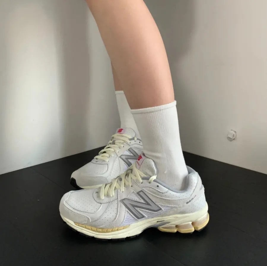Giày New Balance x Thisisneverthat 860V2 White ML860TW2 — ảnh 3