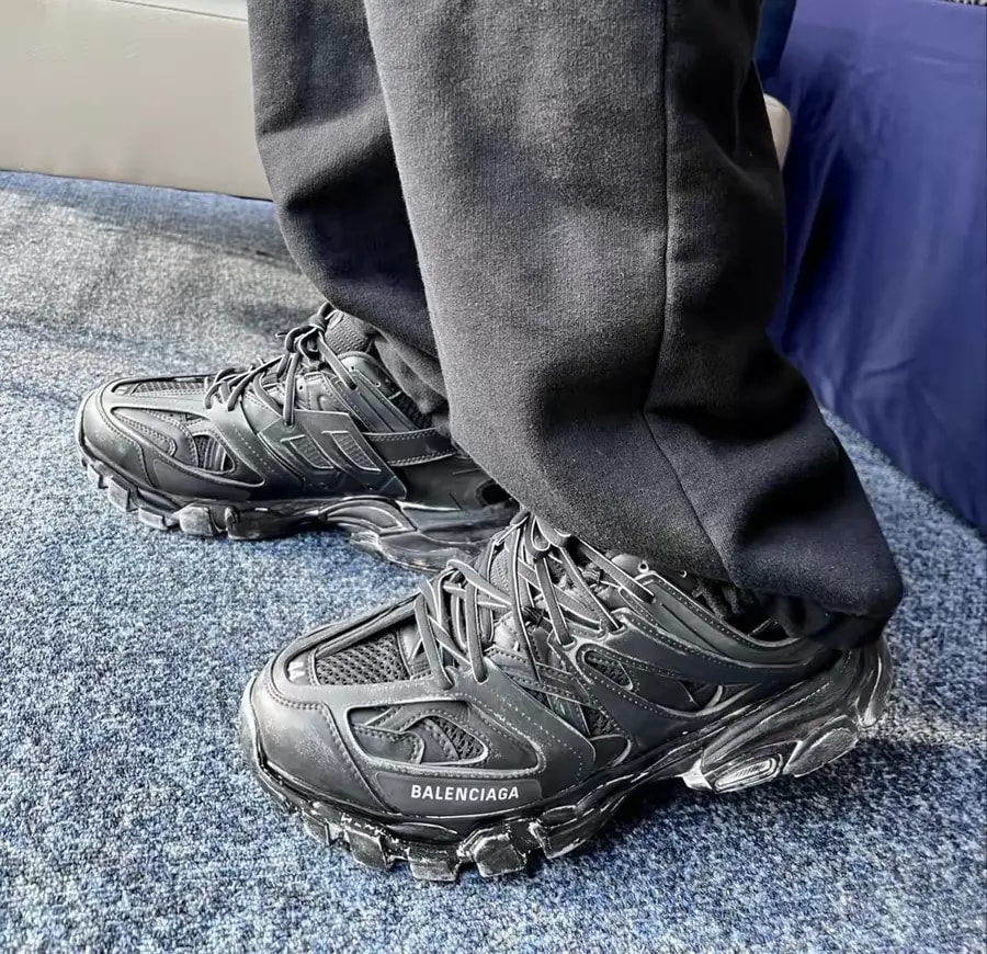 Giày Balenciaga Track Sneaker 'Faded Black' 542023-W3CN2-1000 — ảnh 2