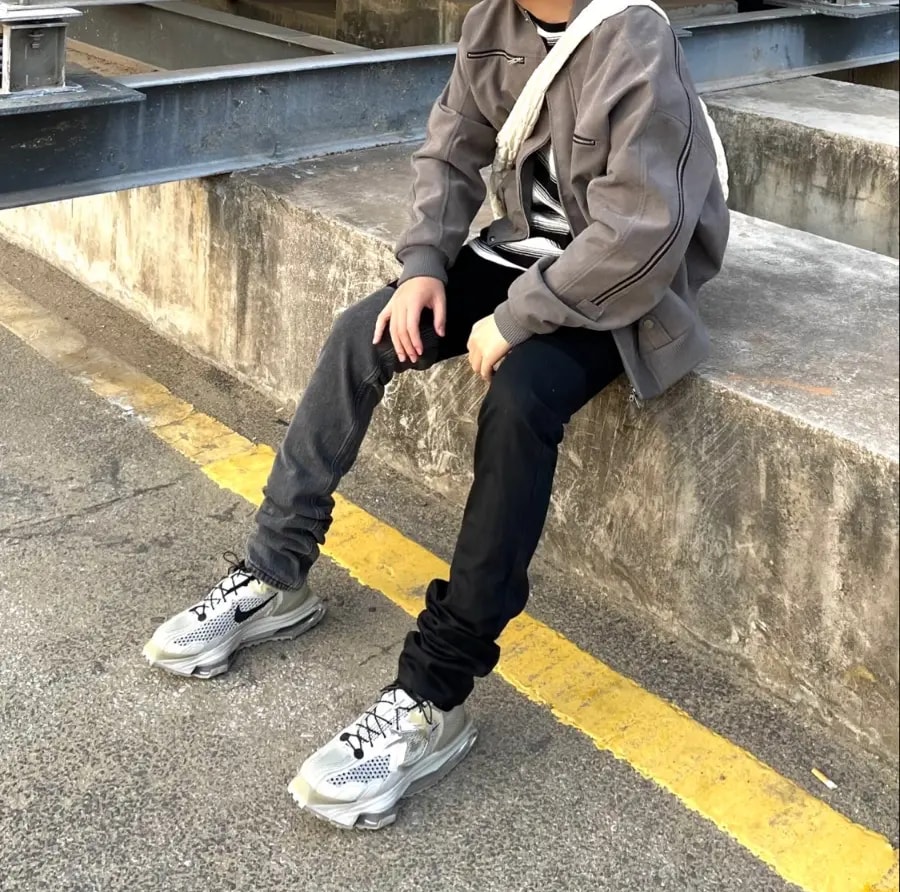Giày Nike Zoom 004 x Matthew M. Williams 'Stone' CU0676-200 — ảnh 2