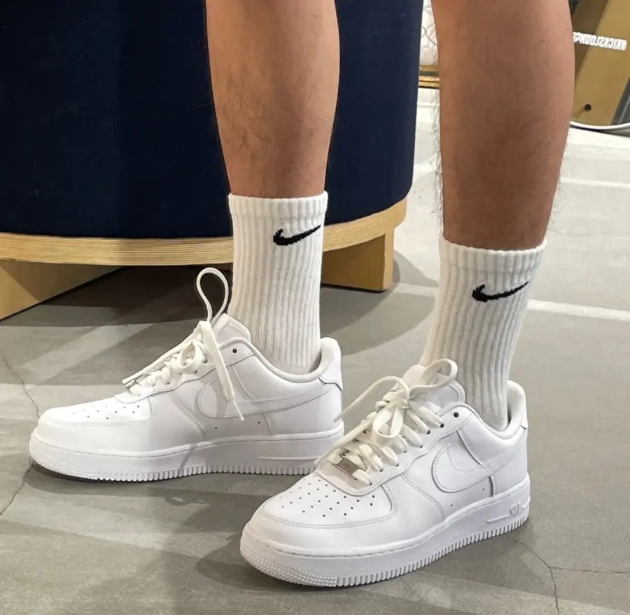 Giày Nike Air Force 1 All White Code Women DD8959-100 — ảnh 3