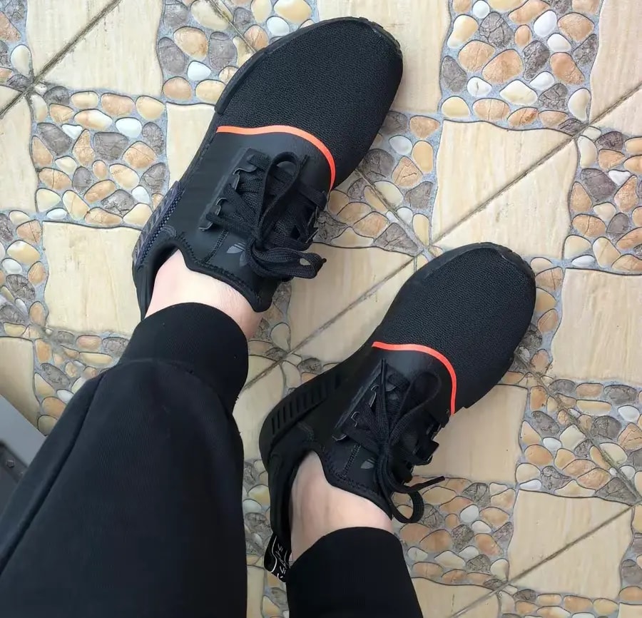 Giày Adidas NMD_R1 'Core Black Solar' EE5085 — ảnh 2