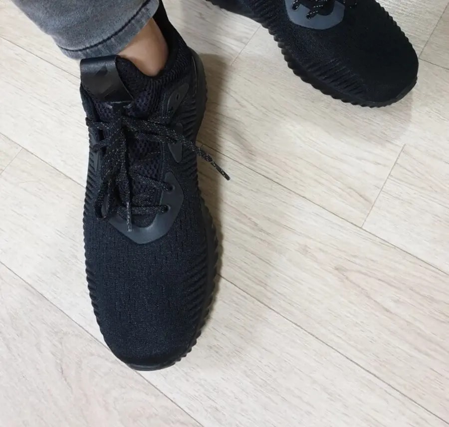 Giày Adidas Alphabounce Plus 'Triple Black' FW4685 — ảnh 4