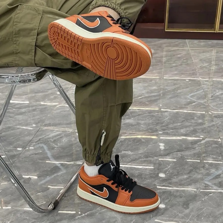Giày Nike Air Jordan 1 Low 'Sport Spice Black' DV1299-800 — ảnh 4
