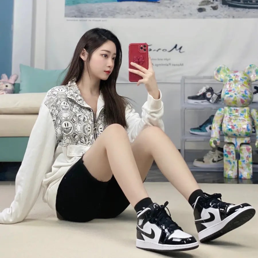 Giày Nike Air Jordan 1 Mid SE GS 'All Star 2021' DD2192-001 — ảnh 2