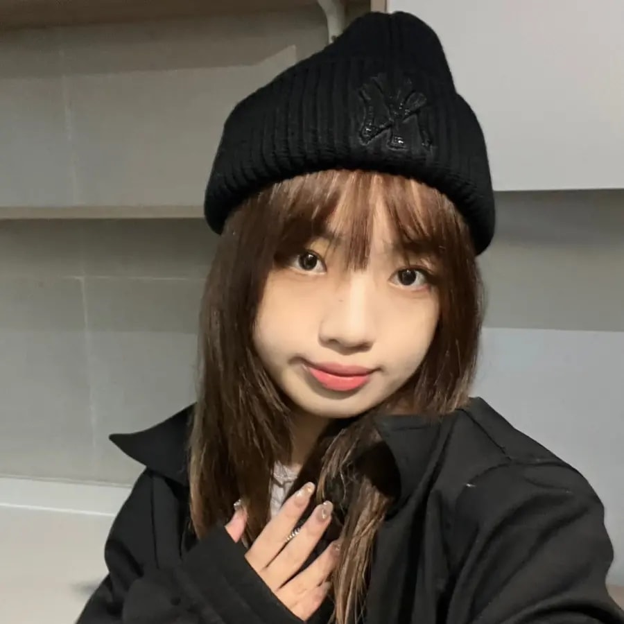 Mũ Tone On Tone Crystal Beanie New York Yankees 3ABNM1016-50BKS — ảnh 4