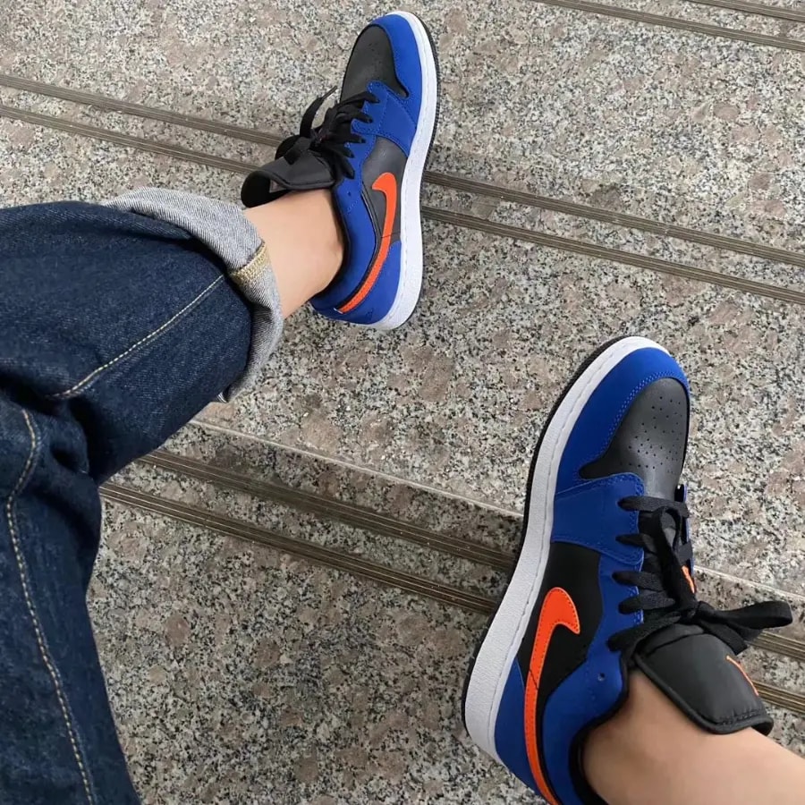 Giày Nike Air Jordan 1 Low GS 'Rush Blue' 553560-480 — ảnh 2