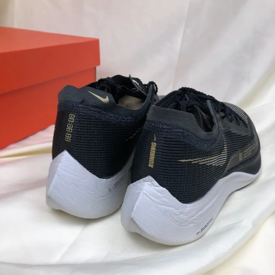 Giày Nike Wmns ZoomX Vaporfly NEXT% 2 'Black Metallic Gold Coin' CU4123-001 — ảnh 4
