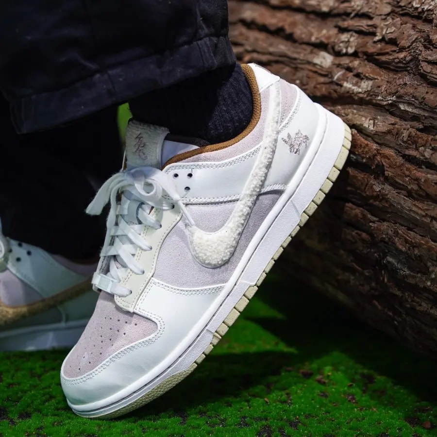 Giày Nike Dunk Low 'Year Of The Rabbit' FD4203-211 — ảnh 5