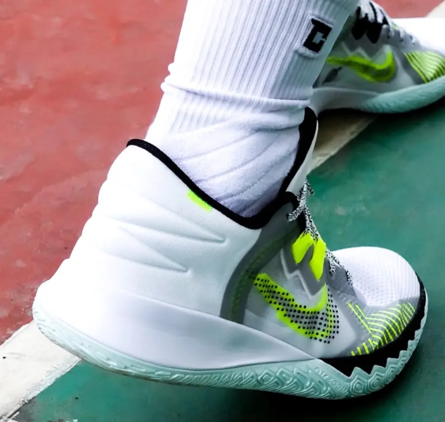 Giày Nike Kyrie Flytrap 5 EP 'White Volt' DC8991-101 — ảnh 5