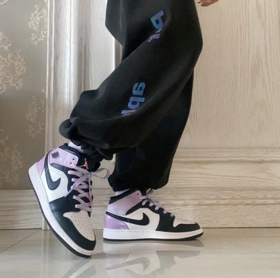 Giày Nike Air Jordan 1 Mid SE Zen Master (GS) DM6216-001 — ảnh 3